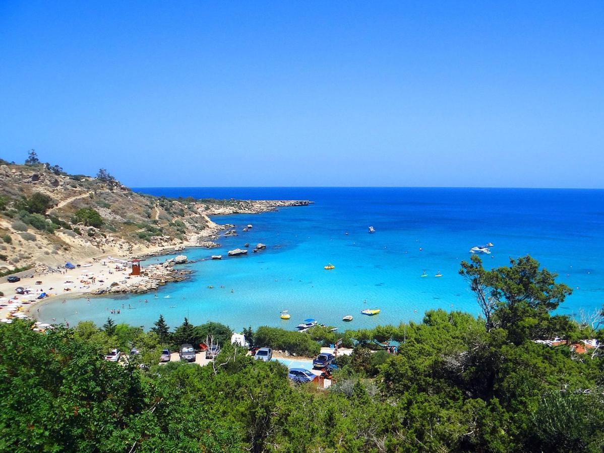 Island Home Seaside Villa Paralimni Bagian luar foto