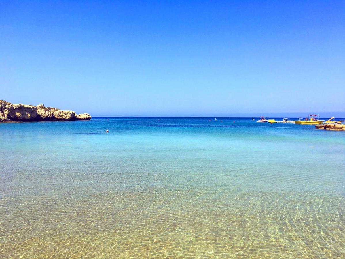 Island Home Seaside Villa Paralimni Bagian luar foto