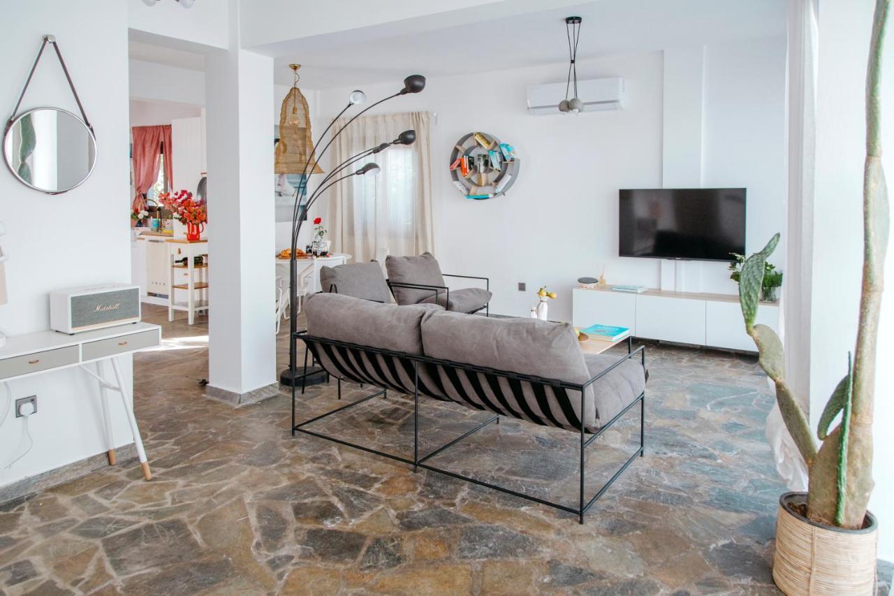 Island Home Seaside Villa Paralimni Bagian luar foto