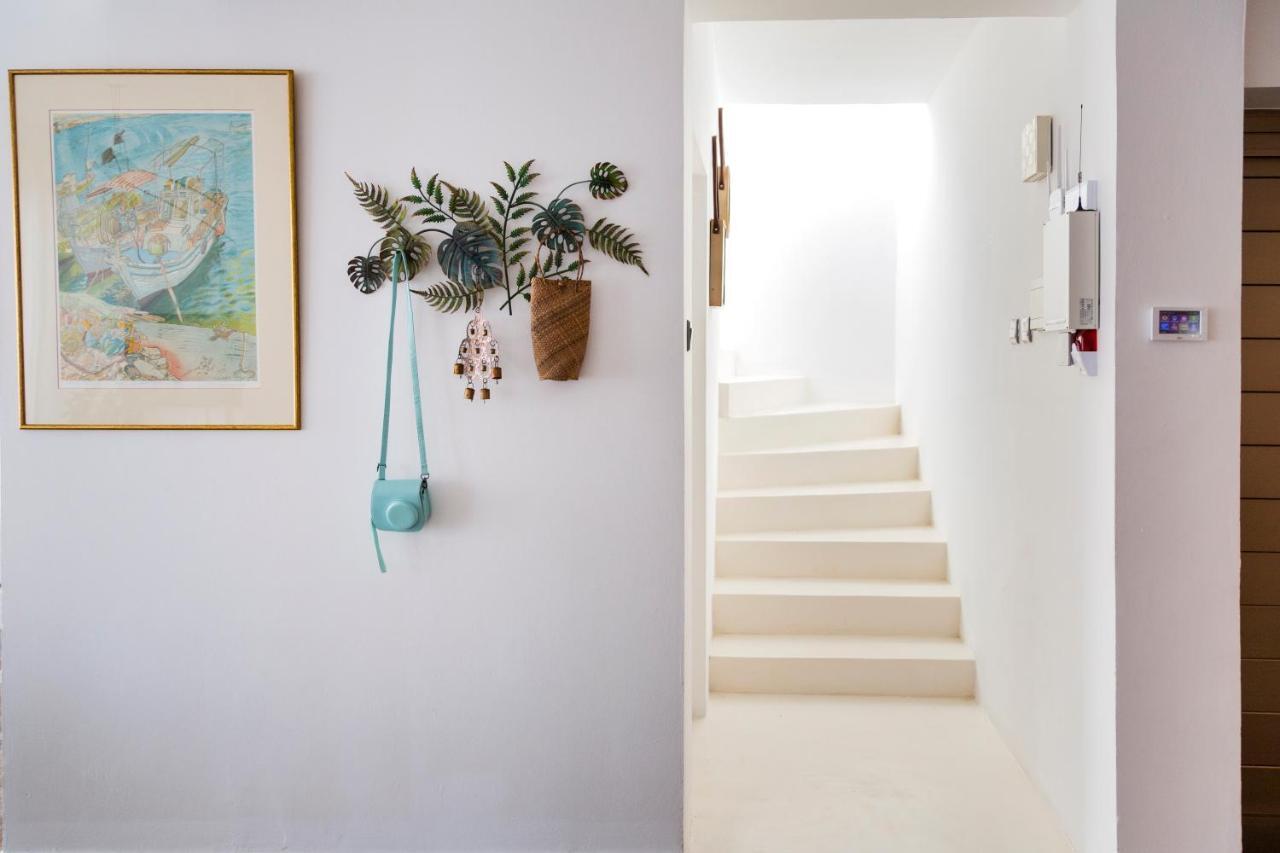 Island Home Seaside Villa Paralimni Bagian luar foto